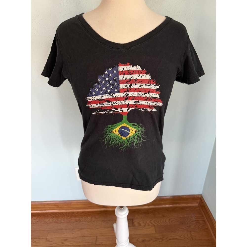 Port & Company American Grown with Brazilian Roots Tourist Vacation Country Sz S